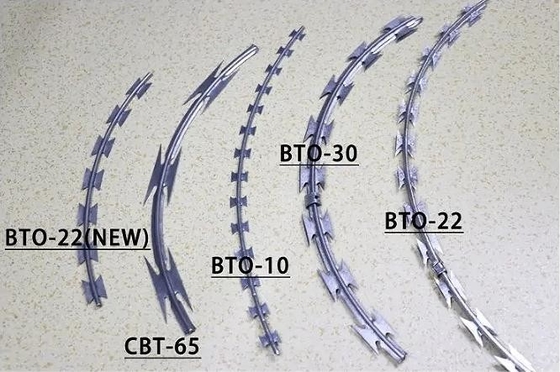 CBT 면도 철사 장벽을 위한 경직 방지 면도 블레이드 면도 철사 롤의 이중 가닥