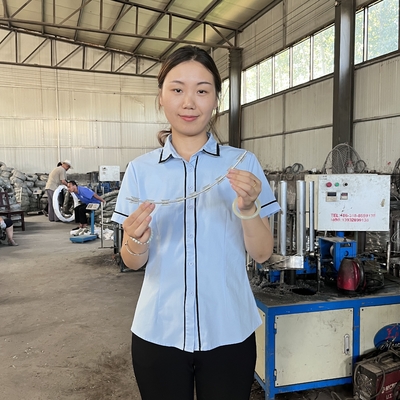 저렴한 가격 감옥 망 울타리 면도 가시가 있는 테이프 가화 된 Cbt65 Bto30 Bto-22