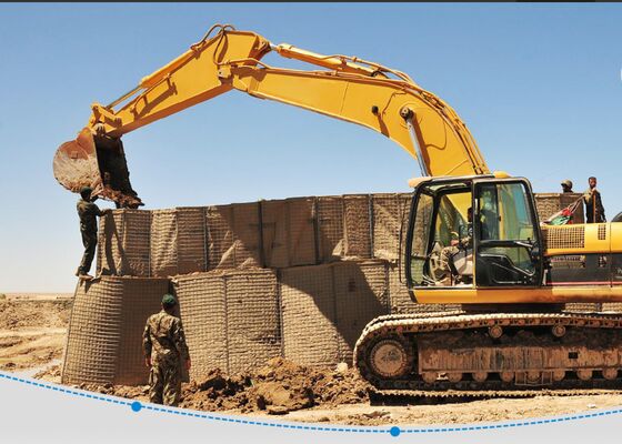 Hot Dipped Galvanized Iron Wire Defensive Bastion Barriers Galvanized Surface Carbon Steel Wire Heavy Duty Security Fencing