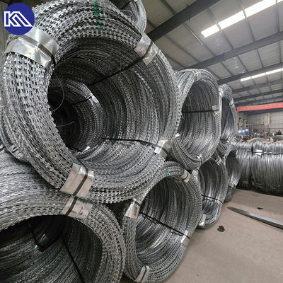 주택용 보안 면도날 펜스 면도날 와이어 메쉬 롤 주거 보안 BTO-22 면도날 가시 철망