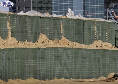 지구 모래는 홍수 장벽을 위한 모래에 의하여 장벽 Gabion 채워진 상자를 채웠습니다