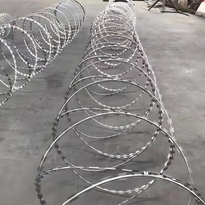 중국 스테인레스 스틸 면도날 철조망 가격 콘서티나 면도날 철조망 아연 도금 면도날 철조망