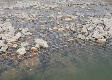 Pvc 입히는 Gabion 바구니 감금소, 60 x 80mm 강철 Gabion 벽 바구니